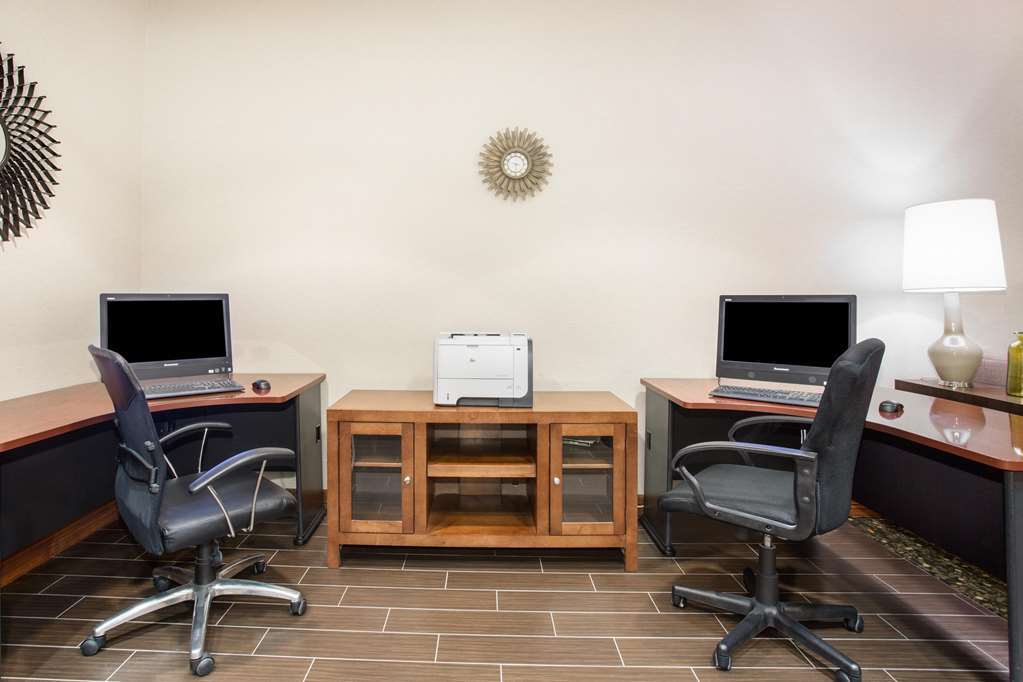 Hampton Inn & Suites Parker Facilidades foto